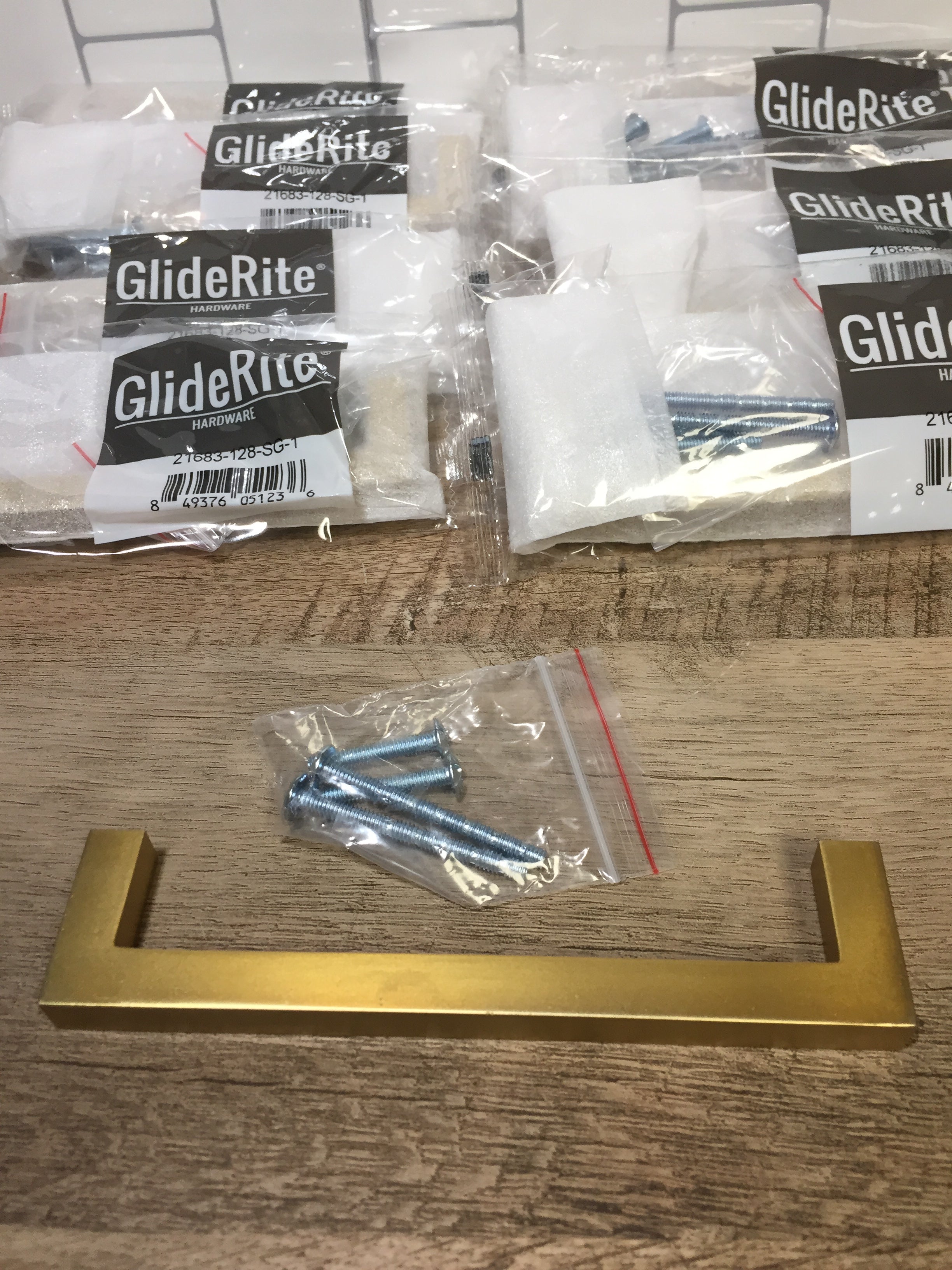 9 Count Glide Rite Cabinet & Drawer Pulls - 5 1/2 inches long - Gold (7431462322414)
